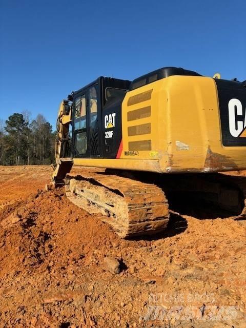 CAT 320F Excavatoare pe șenile
