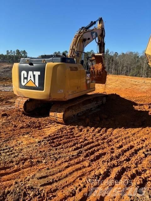 CAT 320F Excavatoare pe șenile
