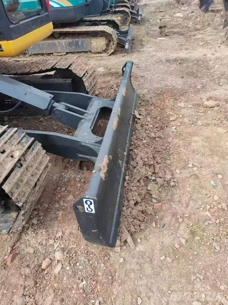 Komatsu PC 60-8 Excavatoare pe șenile
