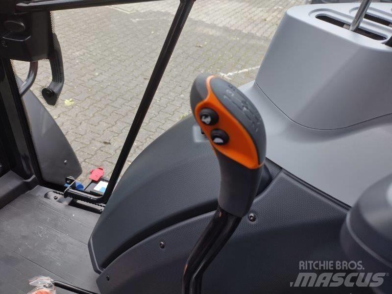 Valtra A95 Tractoare
