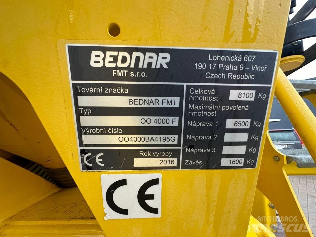 Bednar 4000F Perforatoare