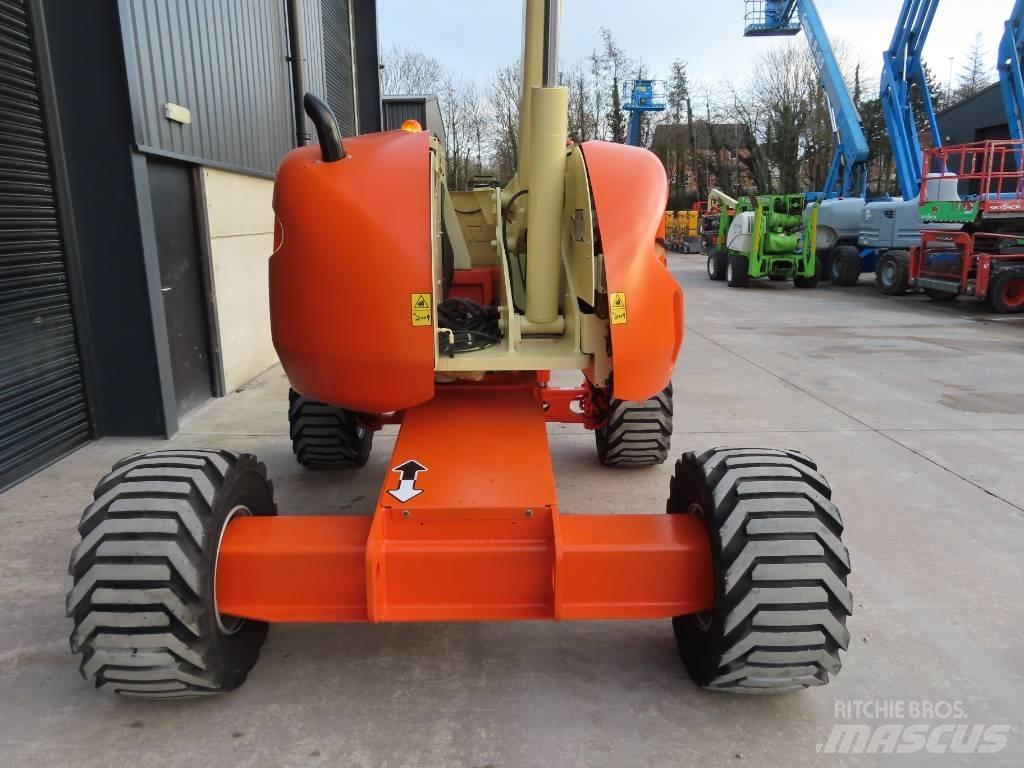 JLG 450 AJ Nacele cu brat articulat
