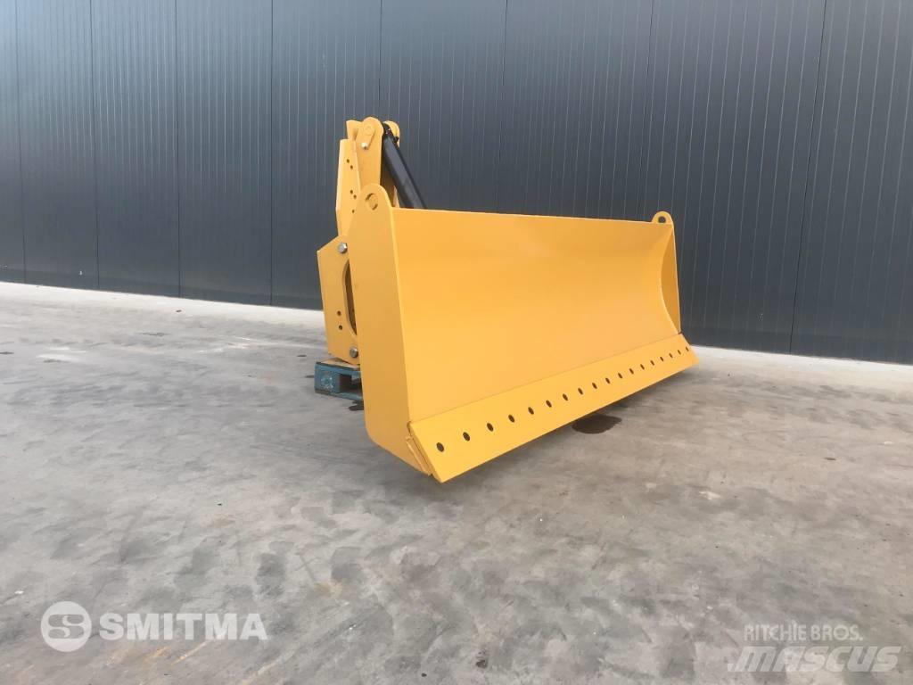 CAT 160M2 Lame