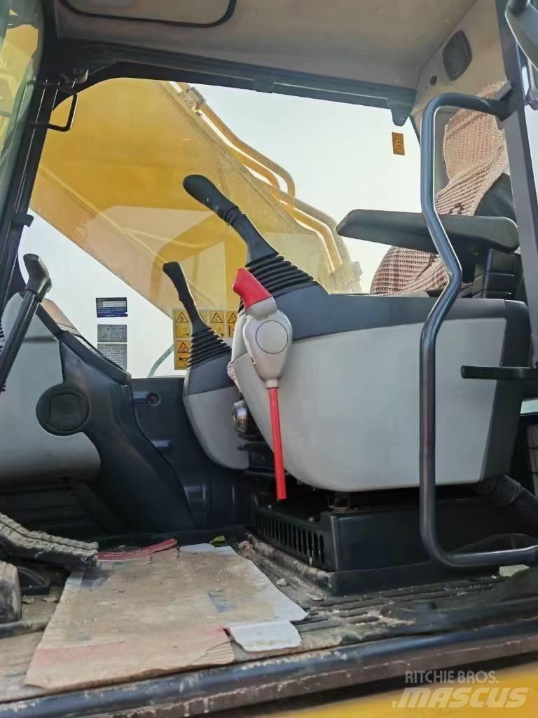 Komatsu 400-8R Excavatoare pe șenile
