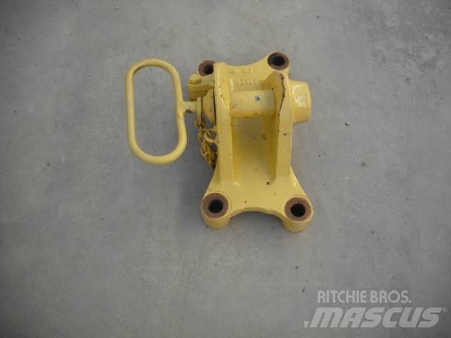 Komatsu D51 Buldozere pe senile