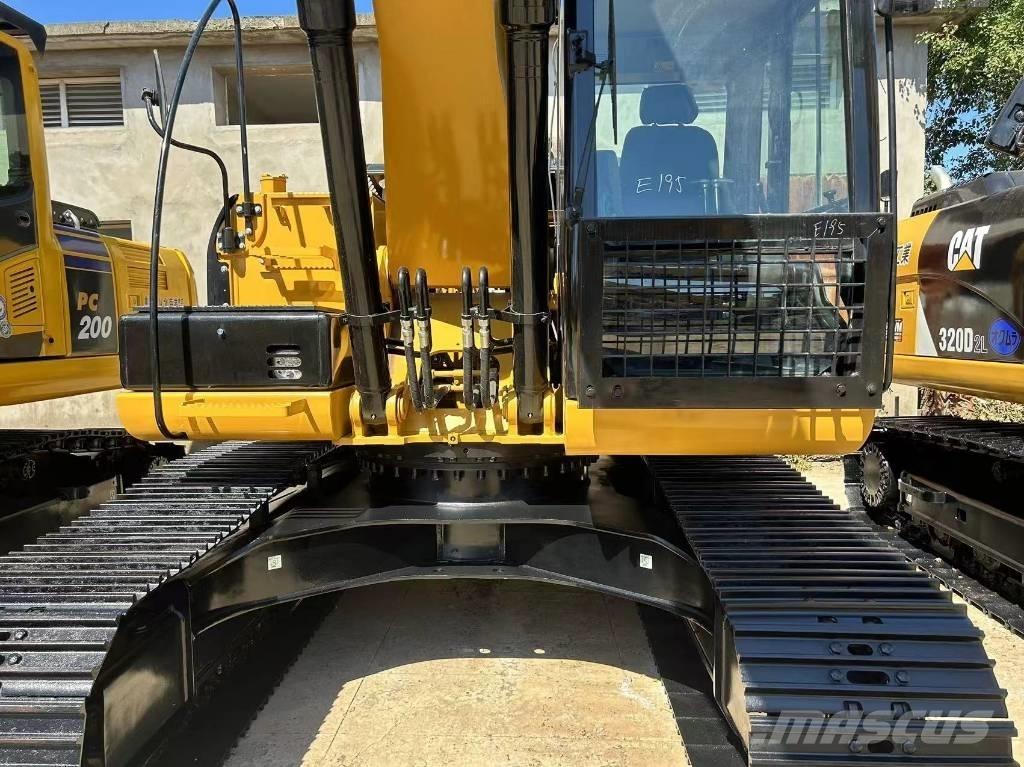 CAT 320 D Excavatoare pe șenile
