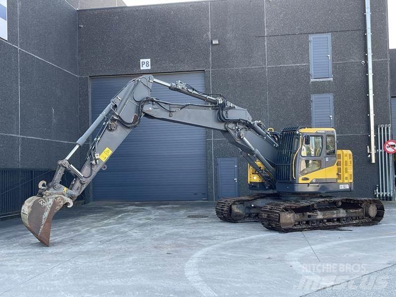 Volvo ECR 235 DL Excavatoare pe șenile
