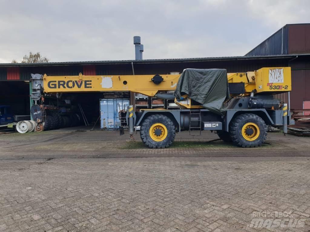 Grove RT 530 E-2 Macara teren accidentat
