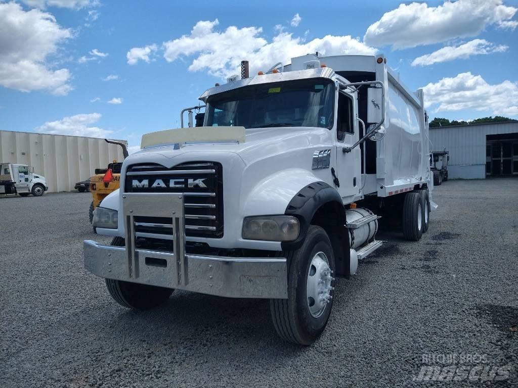 Mack GRANITE GU713 Camion de deseuri