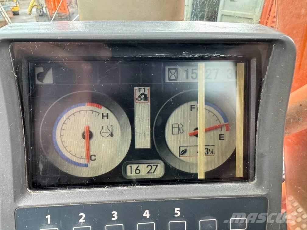 Hitachi ZX 280 LC-3 Excavatoare pe șenile
