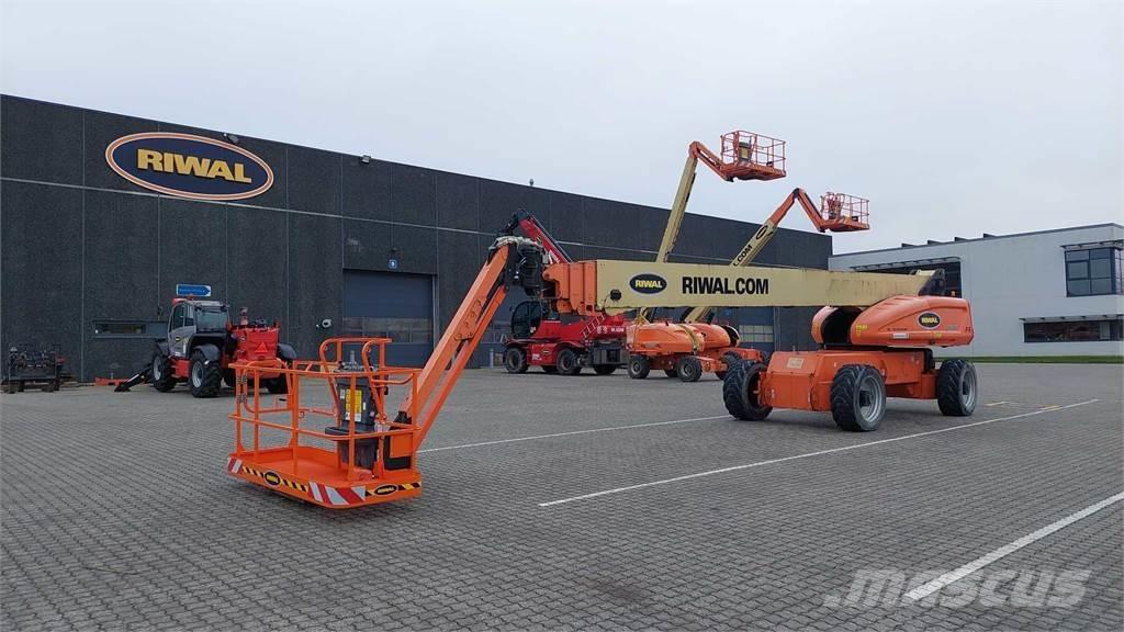 JLG 1350SJP Nacele cu brat telescopic