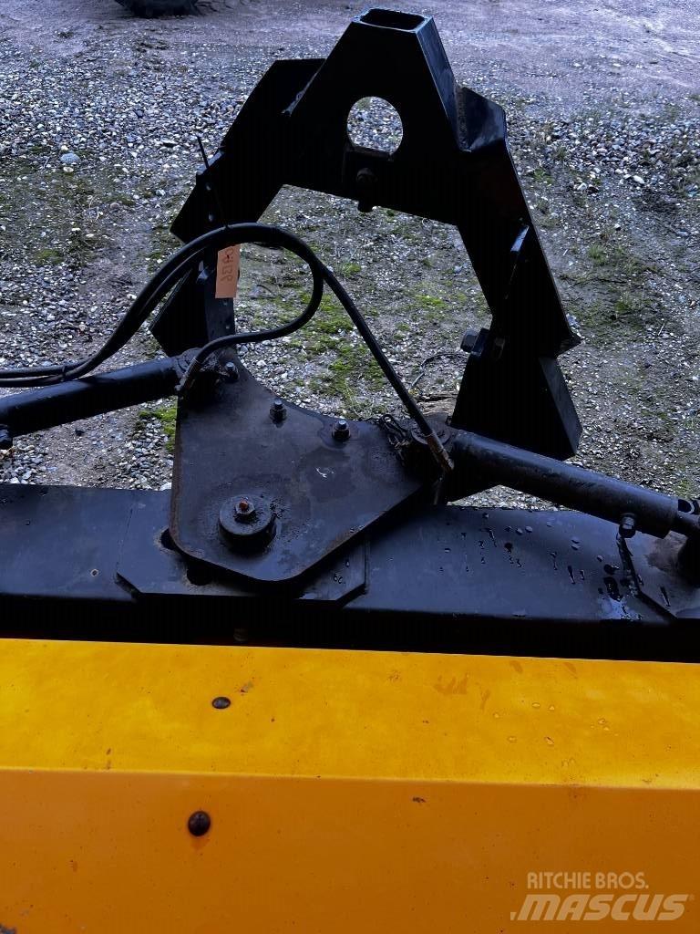  Stenballe FF2200 SP Alte masini pentru drum si zapada