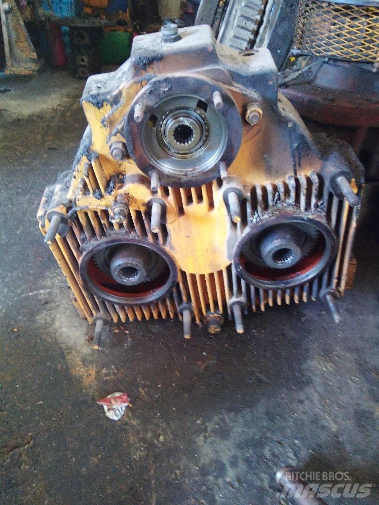 Liebherr R 954 B HD Transmisie
