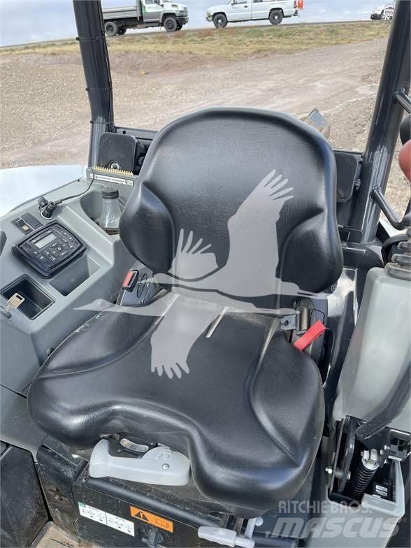 Bobcat E321 Alte remorci