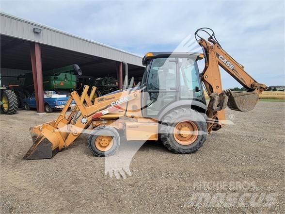CASE 580SM Buldoexcavatoare