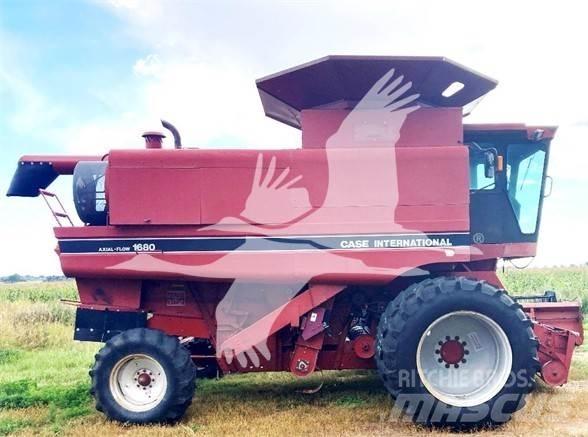 Case IH 1680 Combine de secerat