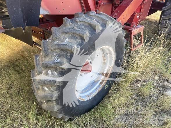 Case IH 2388 Combine de secerat