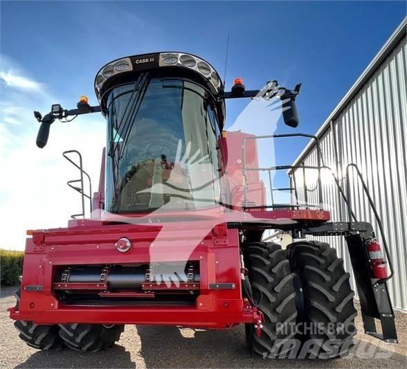Case IH 8250 Combine de secerat