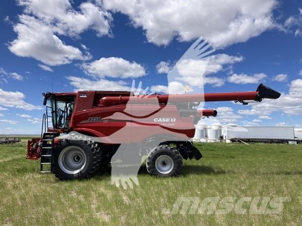 Case IH 8250 Combine de secerat