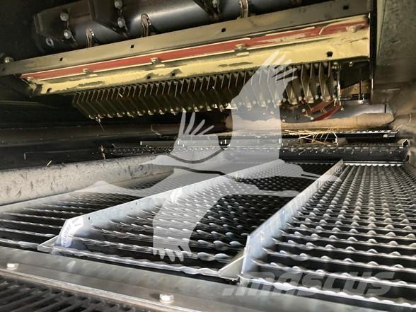 Case IH 8250 Combine de secerat