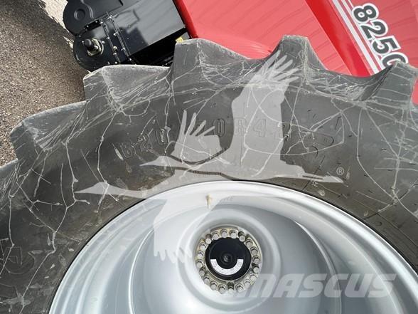 Case IH 8250 Combine de secerat