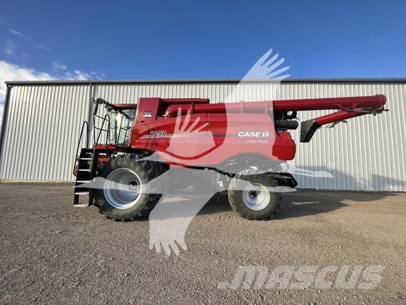 Case IH 8250 Combine de secerat