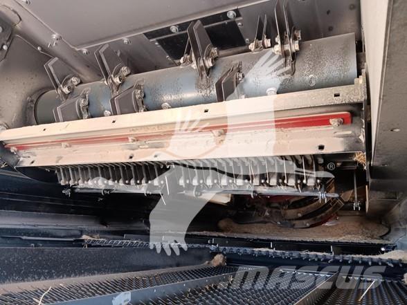 Case IH 8250 Combine de secerat