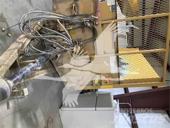 Haybuster 2650 Alte echipamente pentru nutret