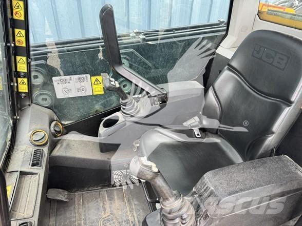 JCB 3TS-8T Mini incarcator