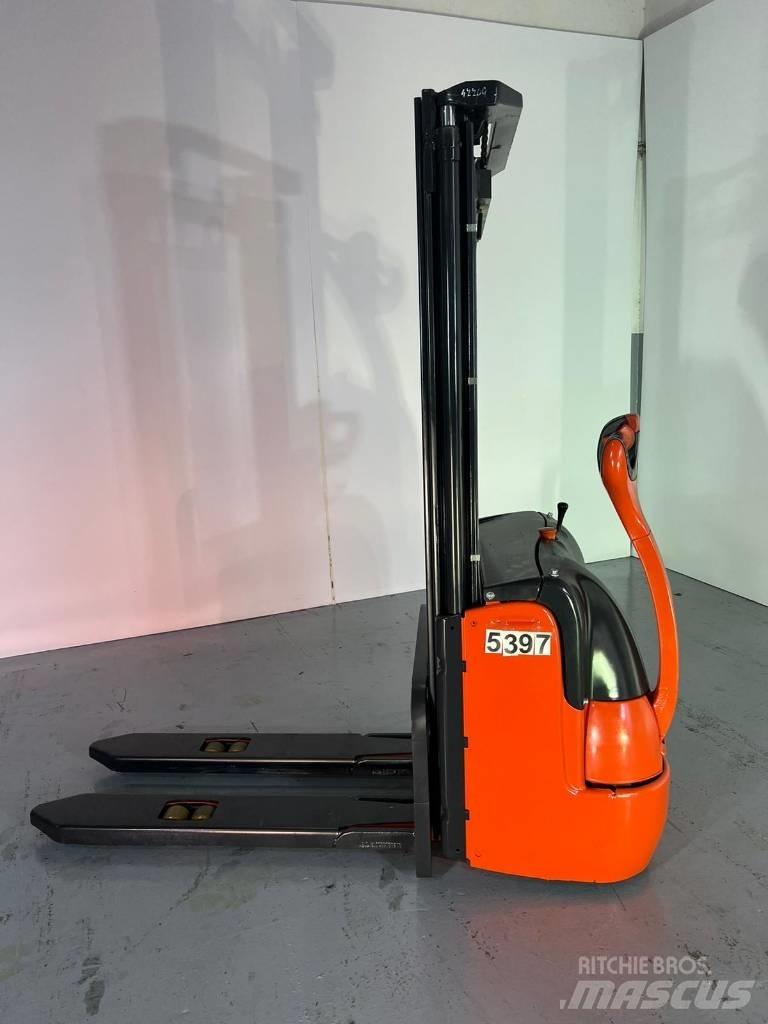 Linde L10 Transpaleta manuala