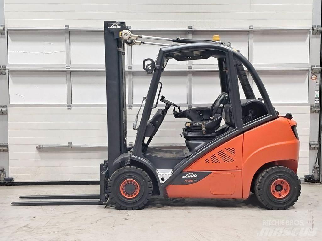 Linde H25T-02 Stivuitor GPL