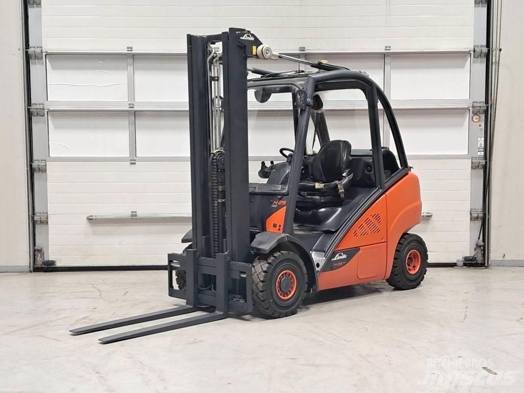 Linde H25T-02 Stivuitor GPL