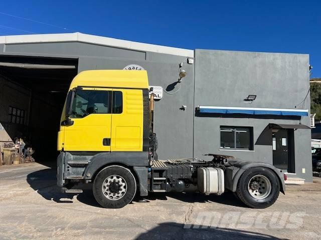 MAN 18.440 Autotractoare