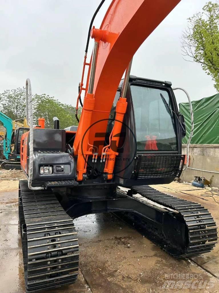 Hitachi ZX 120-6 Excavatoare 7t - 12t