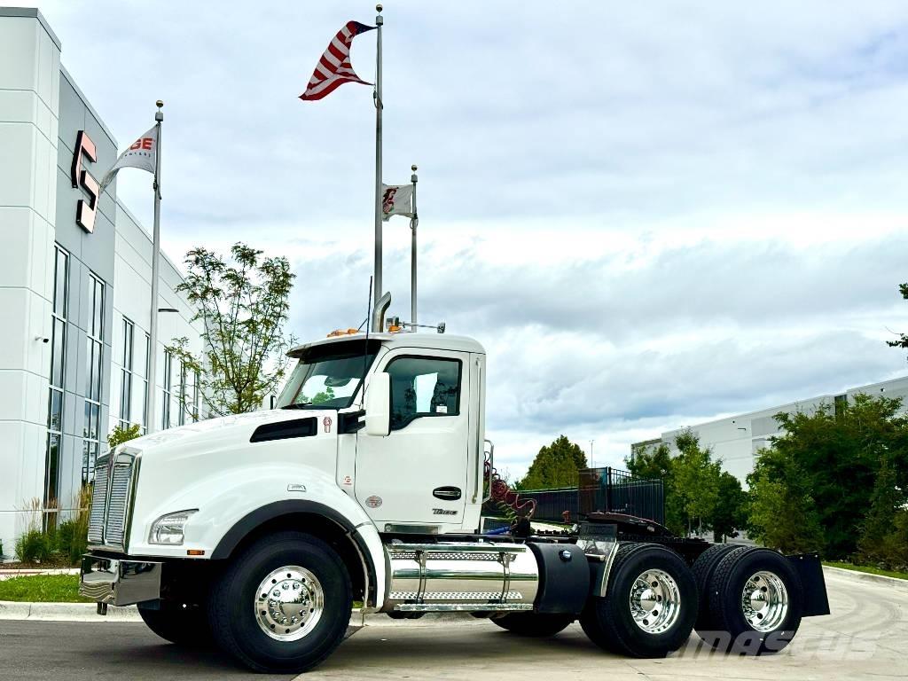 Kenworth T 880 Autotractoare