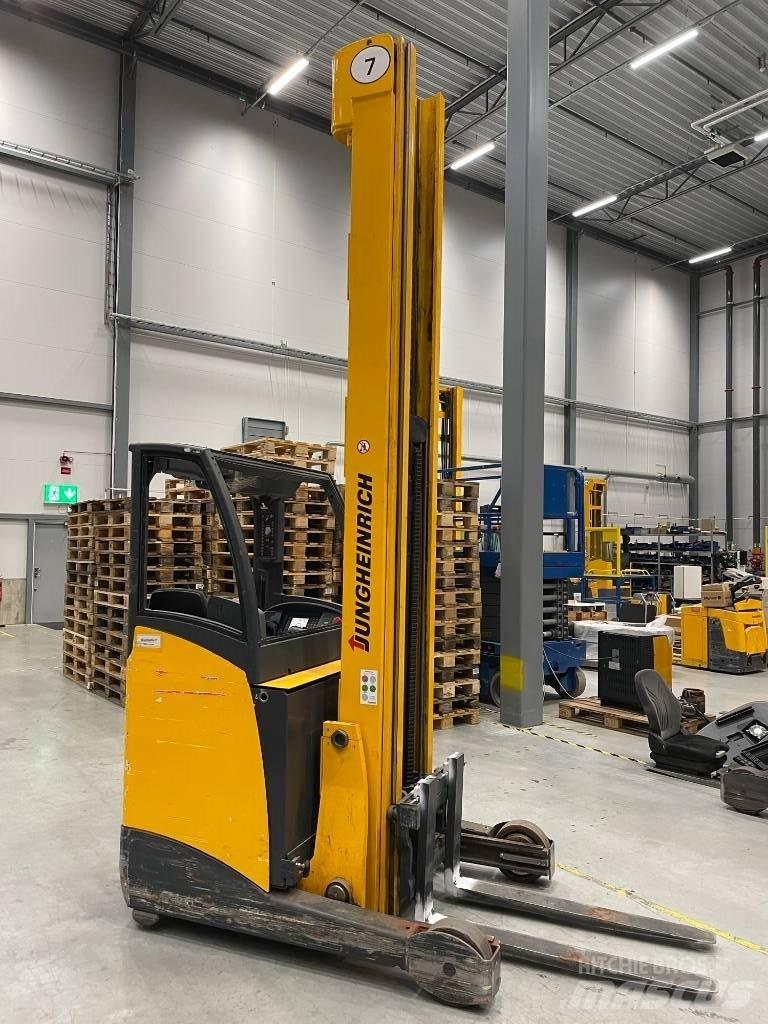 Jungheinrich ETV 216 Stivuitor cu catarg retractabil
