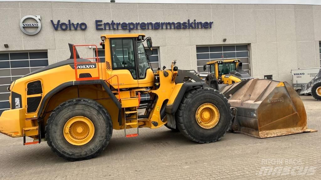 Volvo L260H Incarcator pe pneuri