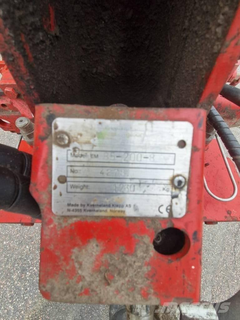 Kverneland EM85 Pluguri reversibile
