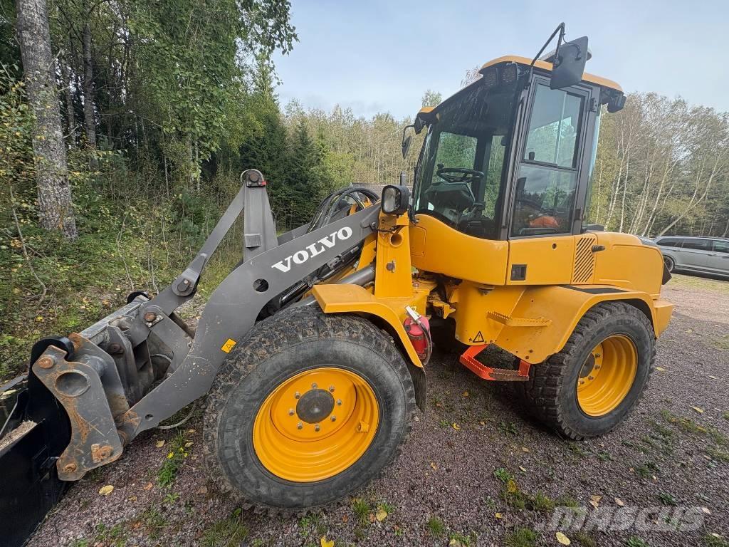Volvo L 35 G Incarcator pe pneuri