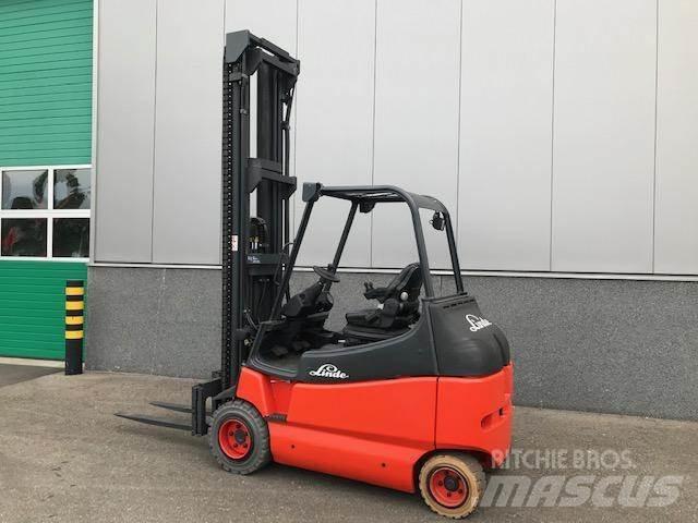 Linde E25/600-02 Stivuitor electric