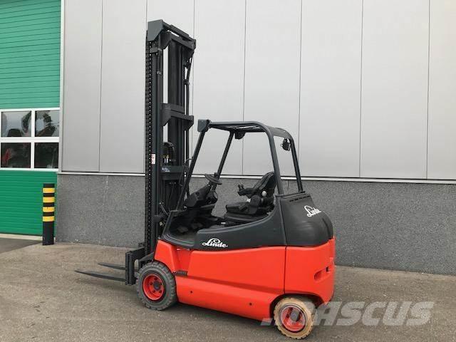 Linde E25/600-02 Stivuitor electric