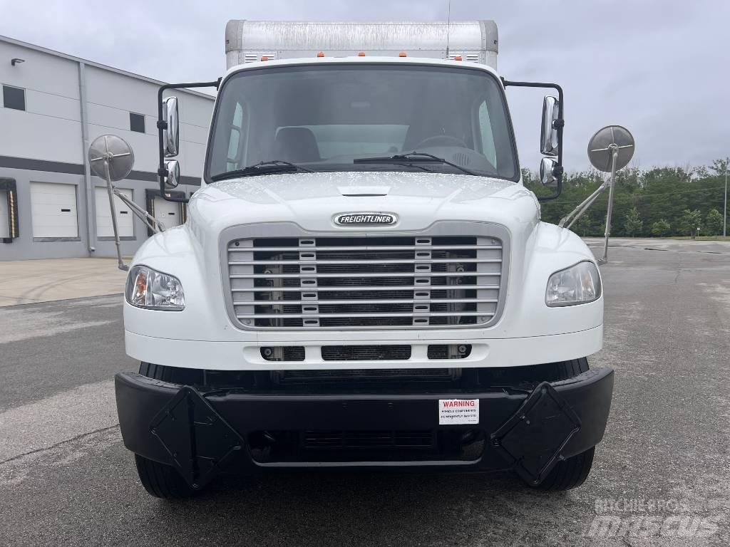 Freightliner M 106 Autocamioane