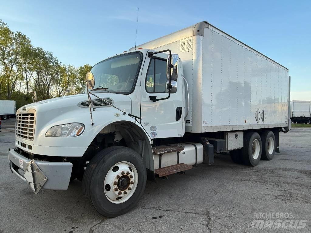 Freightliner M 106 Autocamioane