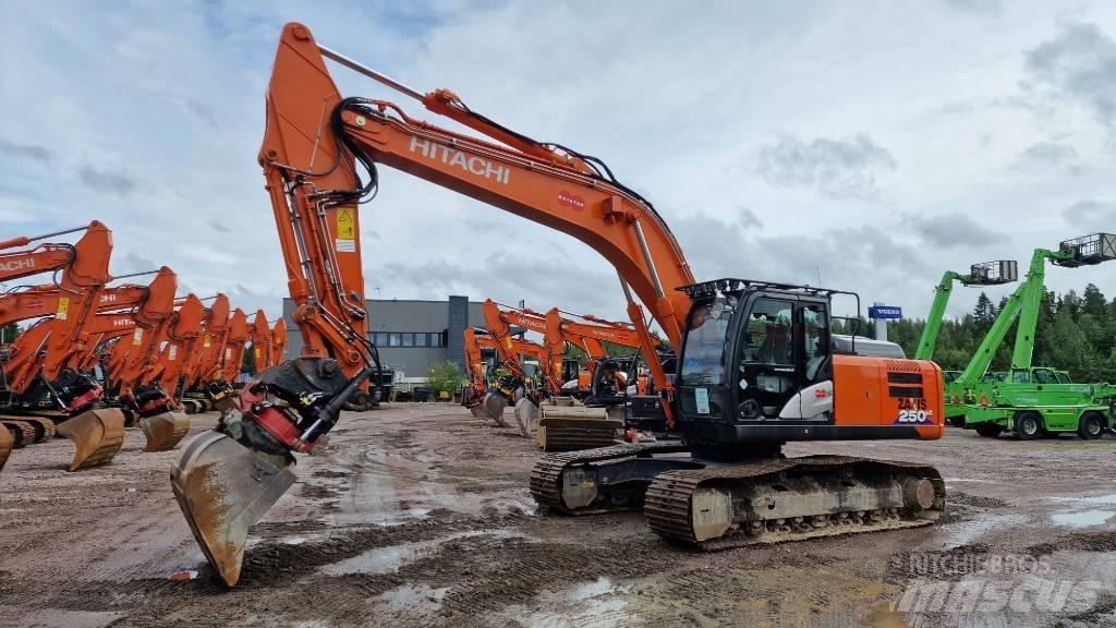 Hitachi ZX250LC-6 Excavatoare pe șenile
