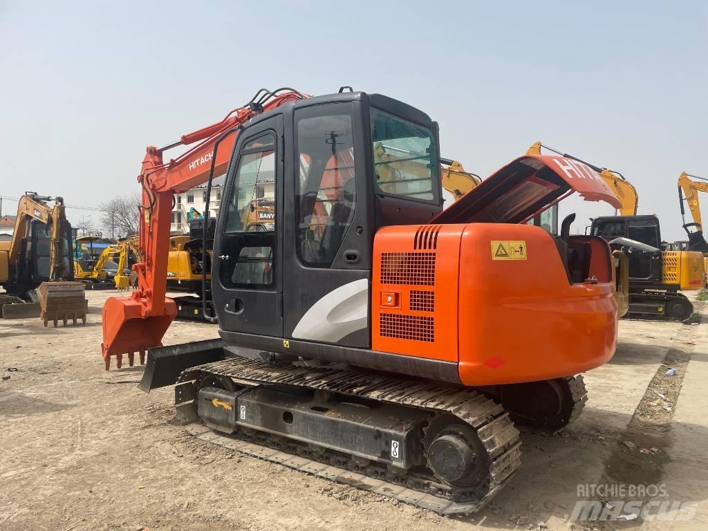 Hitachi ZX 70 Excavatoare pe șenile
