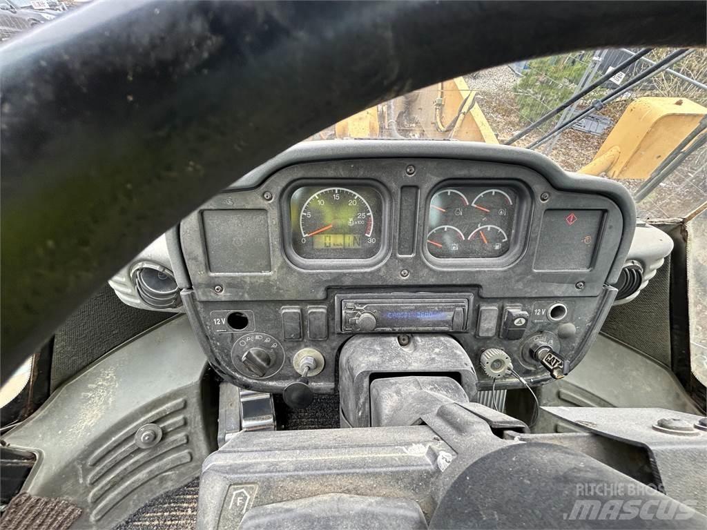 CAT 962H Incarcator pe pneuri