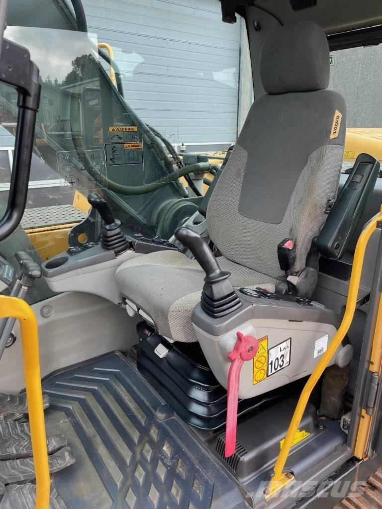 Volvo EC240C Excavatoare pe șenile
