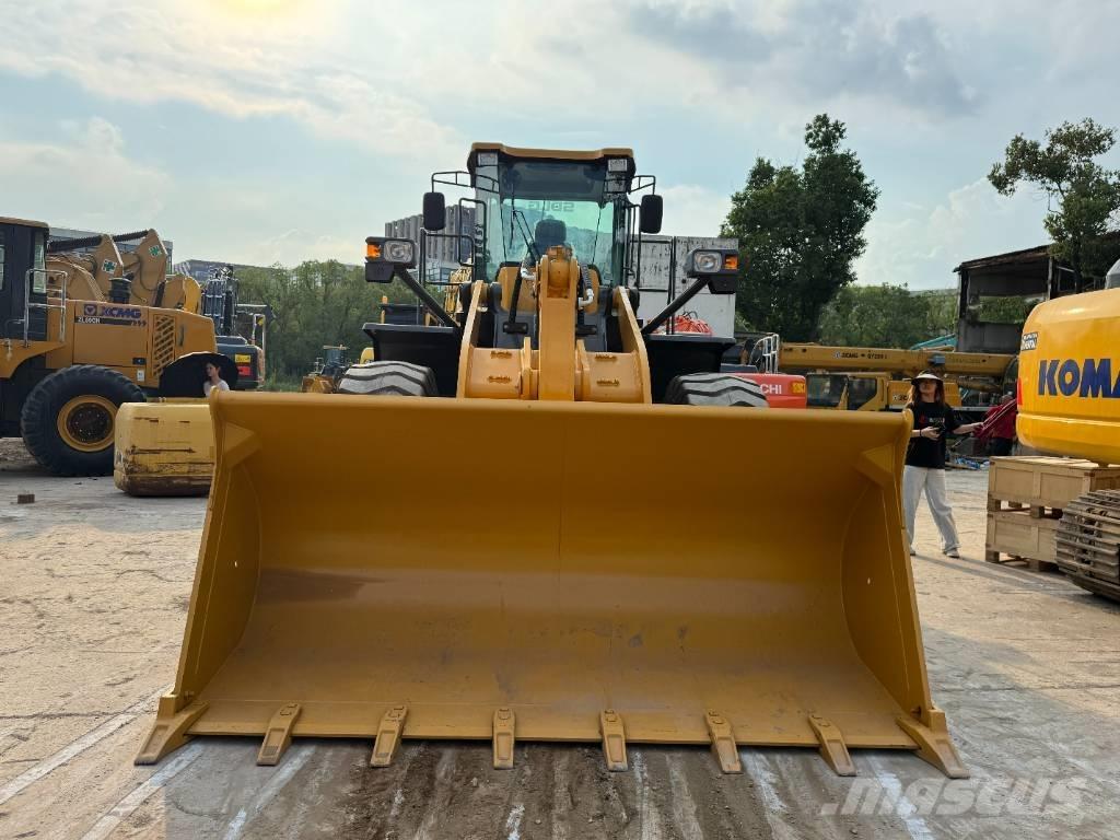 SDLG 958F Incarcator pe pneuri