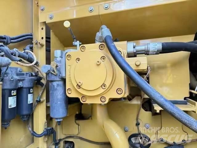 CAT 320 GC Excavatoare pe șenile
