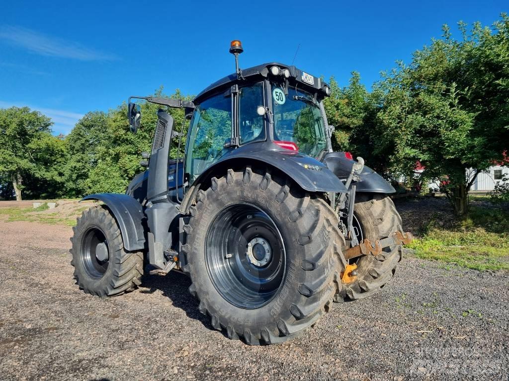 Valtra T175D Tractoare